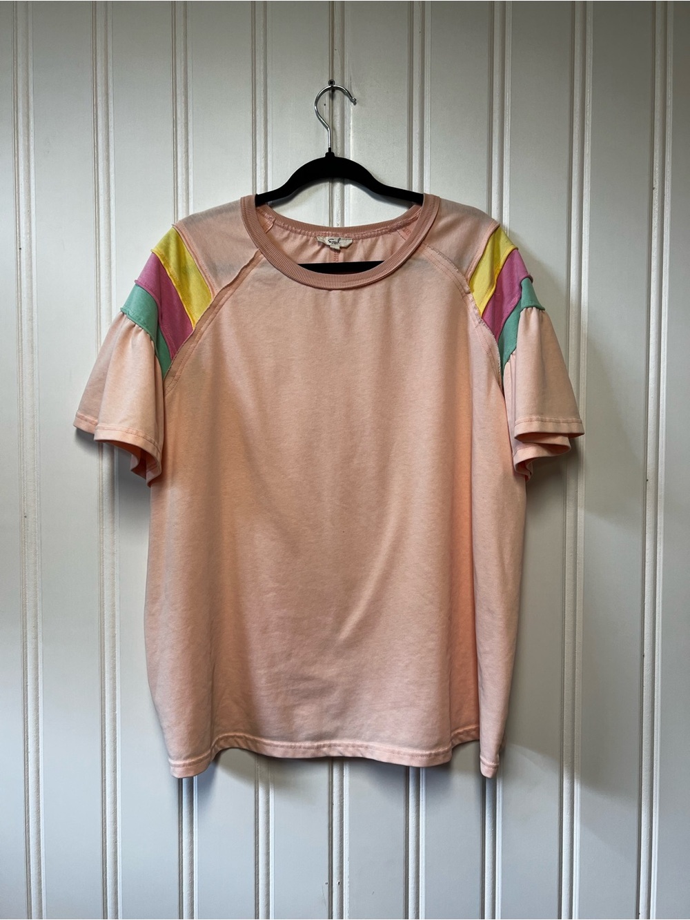 Oversized Easel Woman’s large bell sleeve top